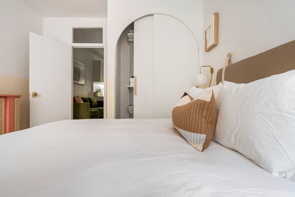 Spring House XII | Nolita | Designer Apartment photo 11