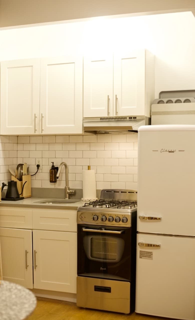 Spring Residence XVIII | Nolita | Designer Apartment photo 8