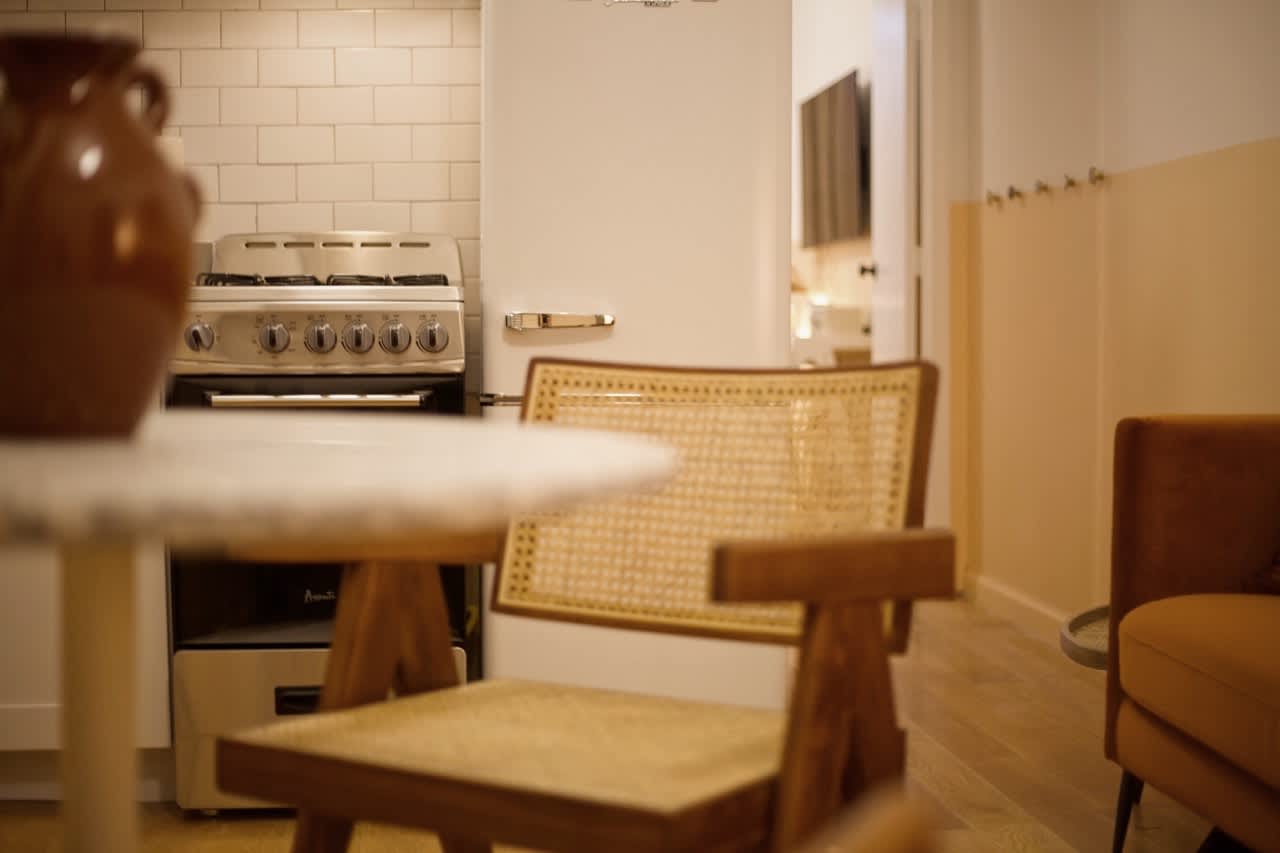 Spring House XVIII | Nolita | Designer Apartment photo 12