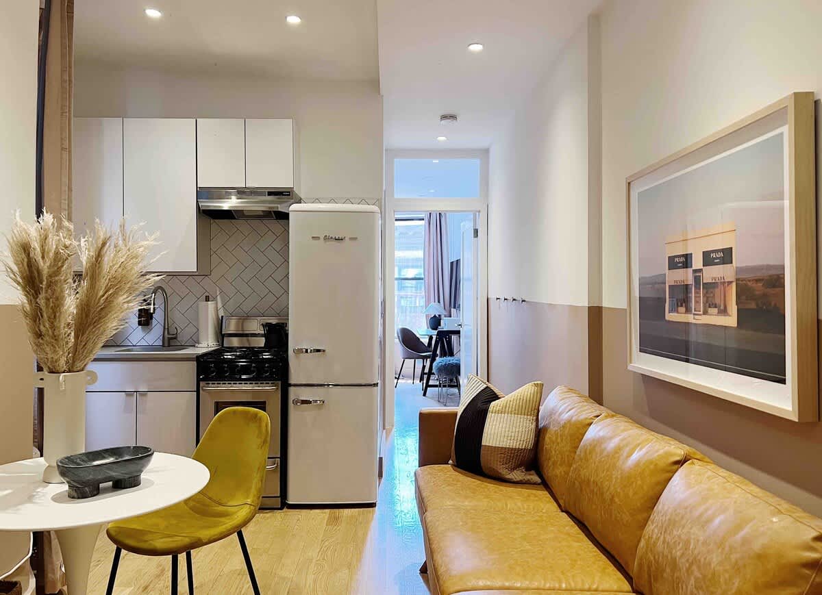 Spring House XIV | Nolita | Designer Apartment photo 2