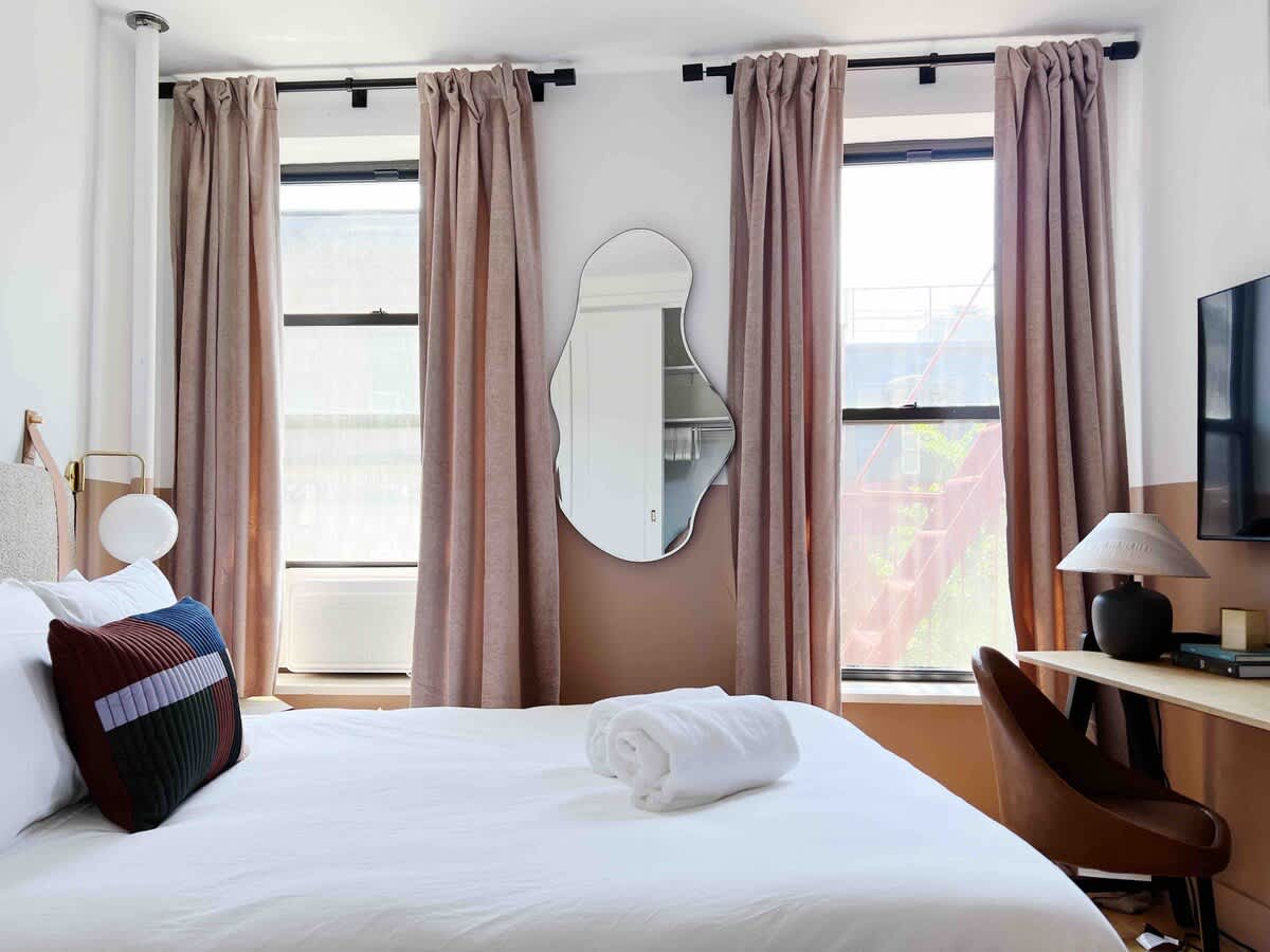Spring House XIV | Nolita | Designer Apartment photo 3