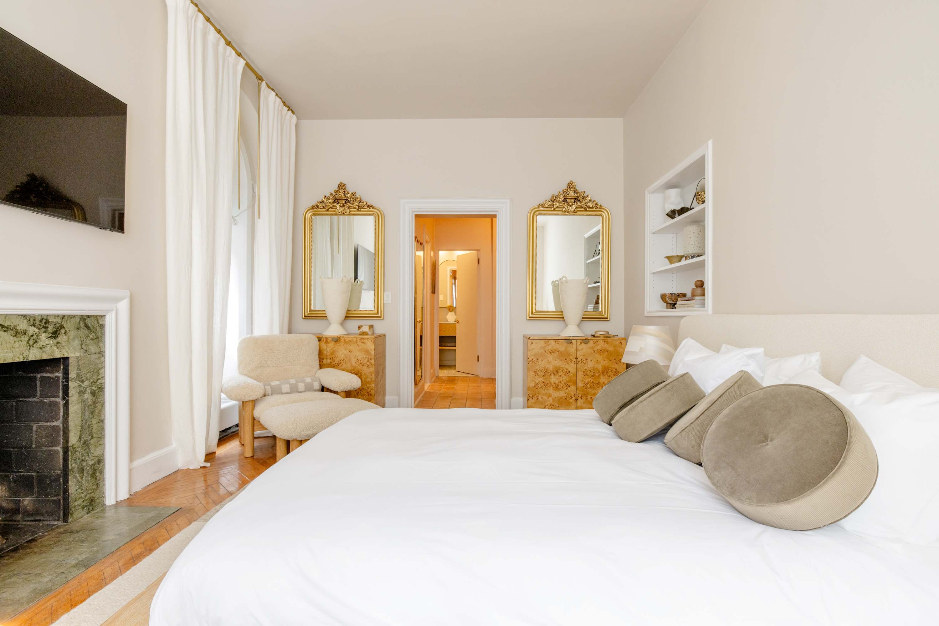 Bliss House Deluxe I | Upper East Side | Deluxe Studio photo 13
