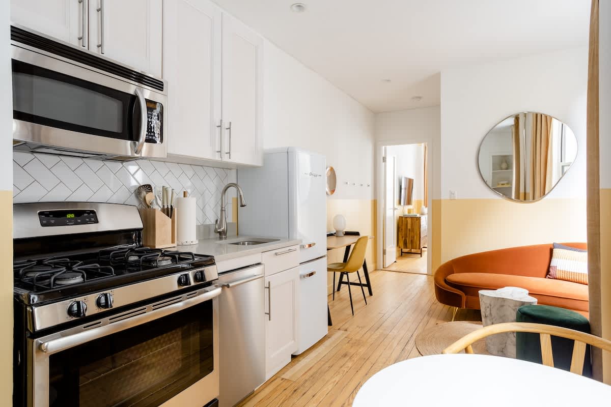 Spring House XV | Nolita | Designer Apartment photo 8