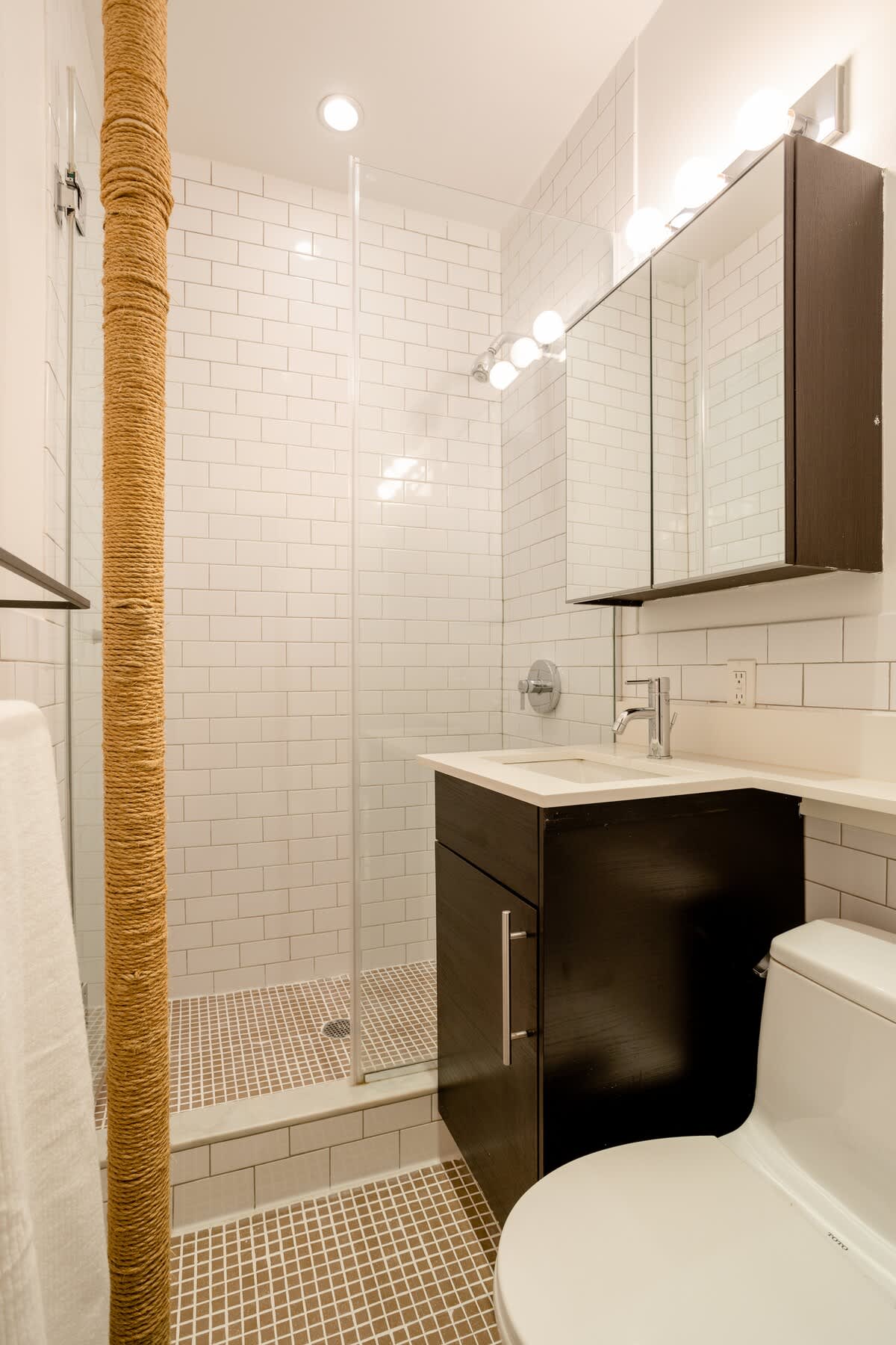 Spring House XV | Nolita | Designer Apartment photo 16