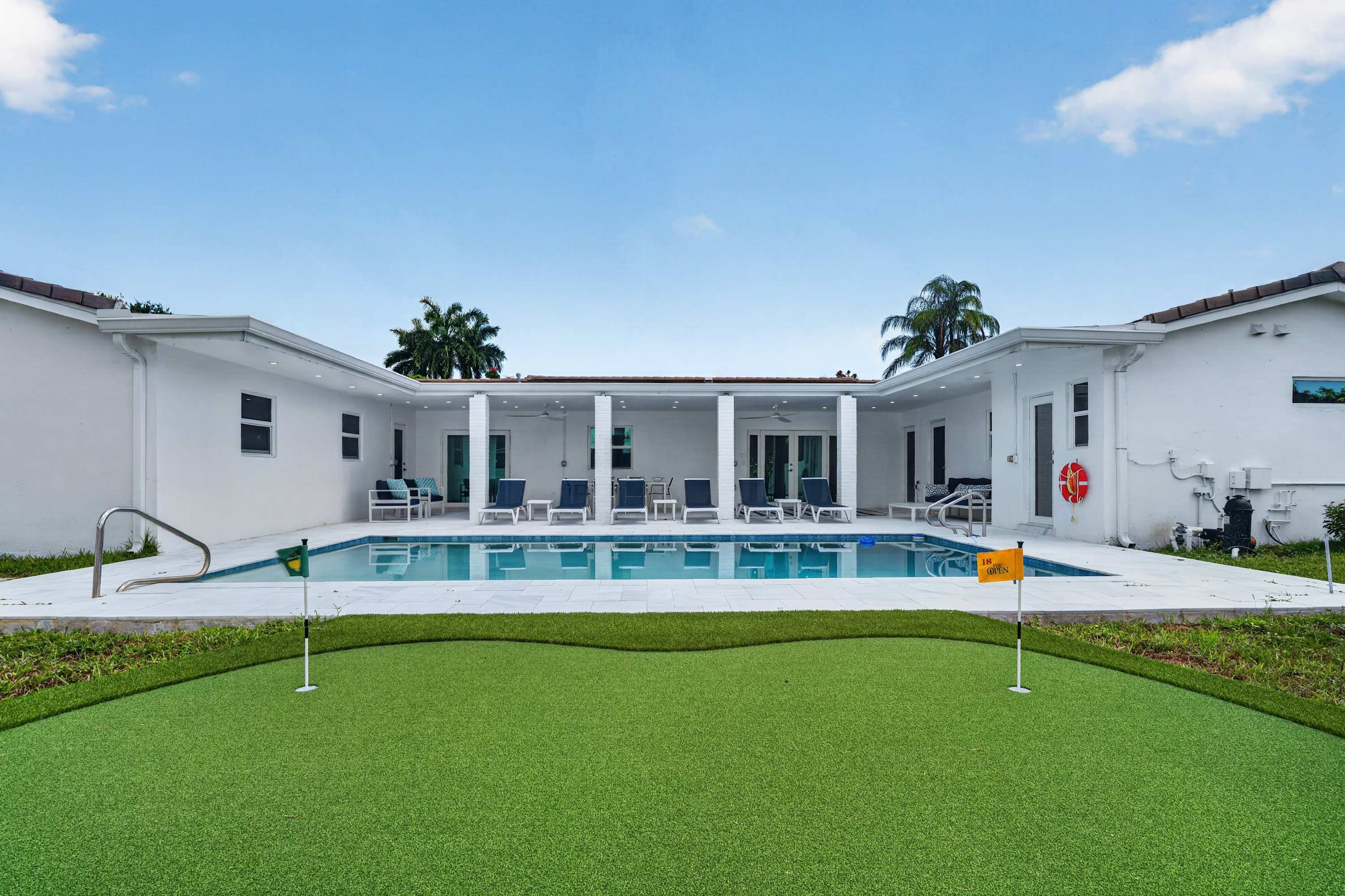 Aurelia Palms | Hollywood Hills | Luxe Home with Private Pool Oasis photo 5