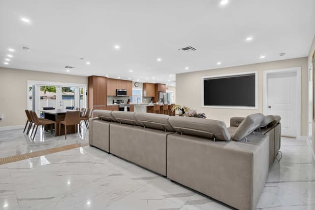 Image of Living space #4