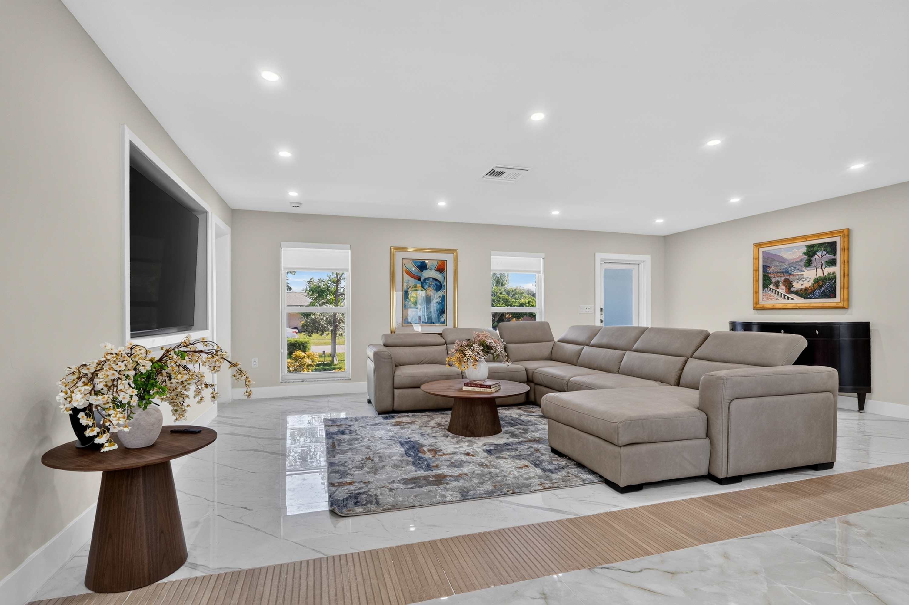 Aurelia Palms | Hollywood Hills | Luxe Home with Private Pool Oasis photo 18
