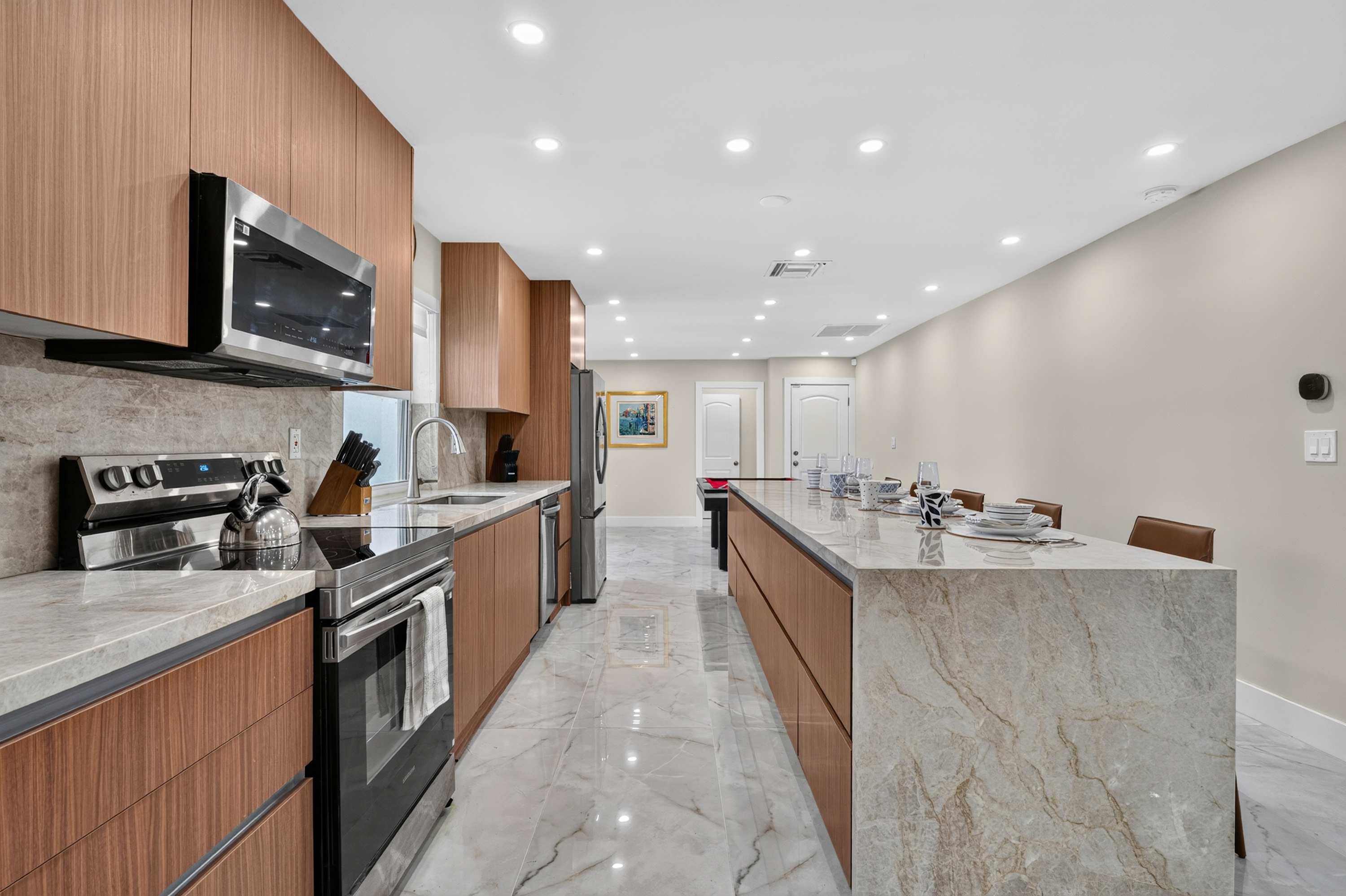Aurelia Palms | Hollywood Hills | Luxe Home with Private Pool Oasis photo 24