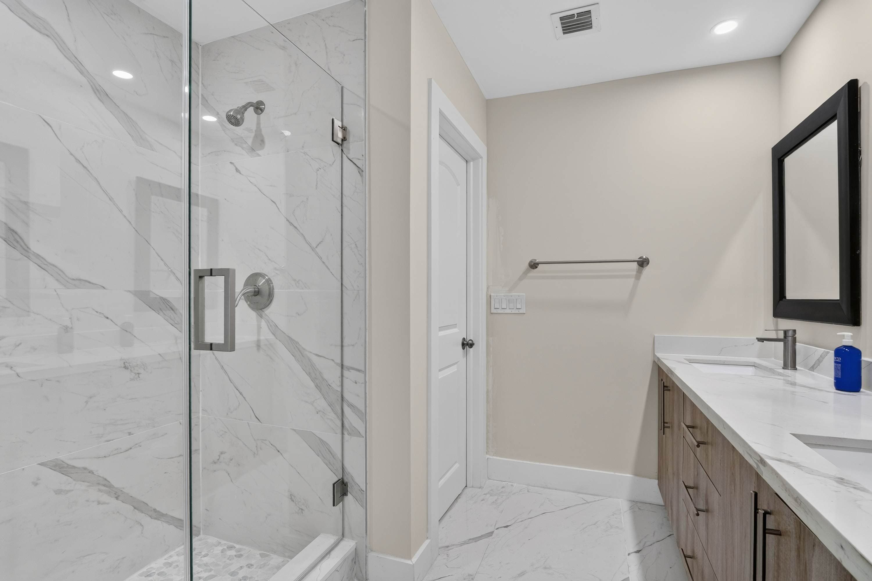 Aurelia Palms | Hollywood Hills | Luxe Home with Private Pool Oasis photo 27