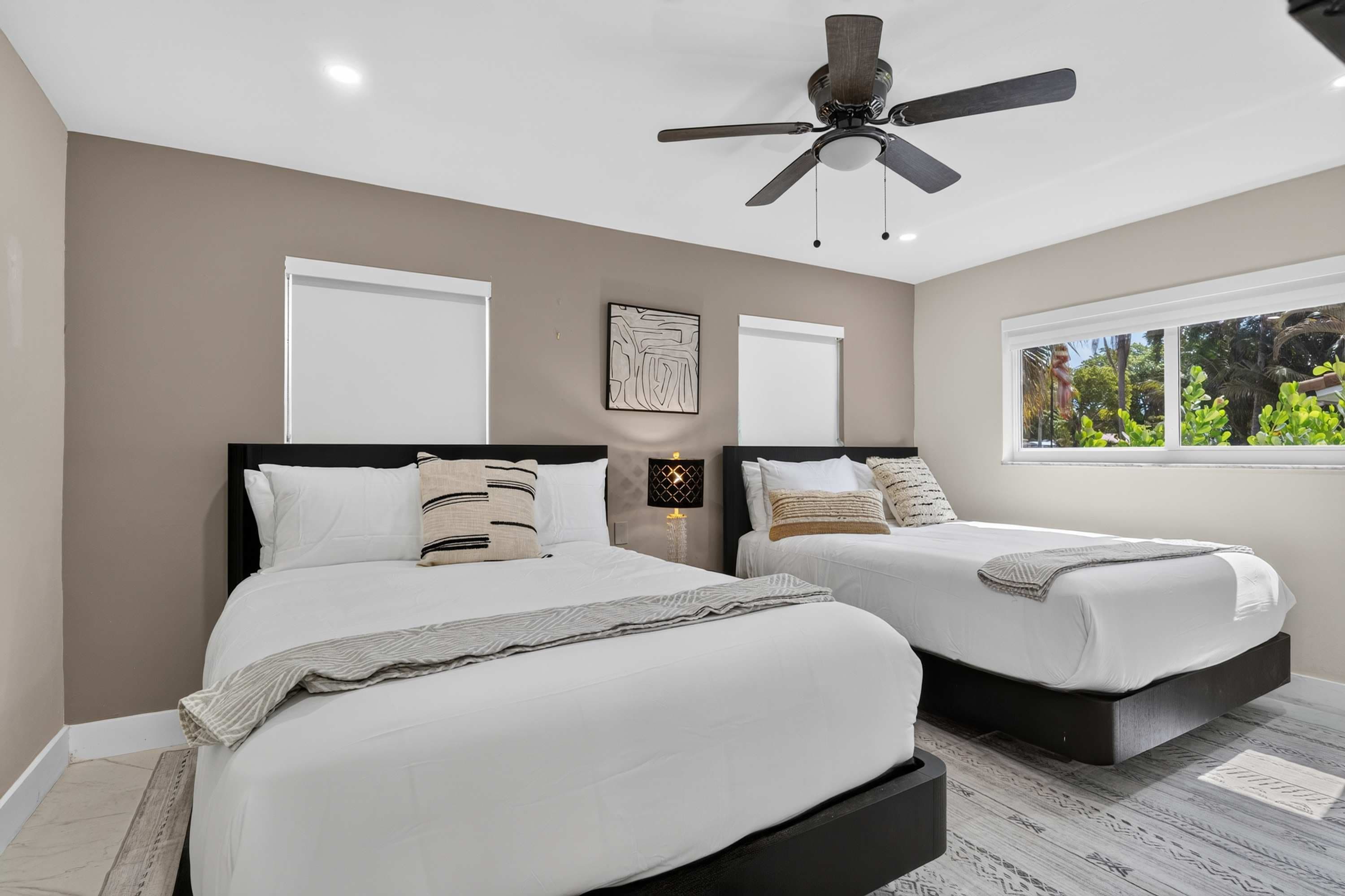 Aurelia Palms | Hollywood Hills | Luxe Home with Private Pool Oasis photo 47