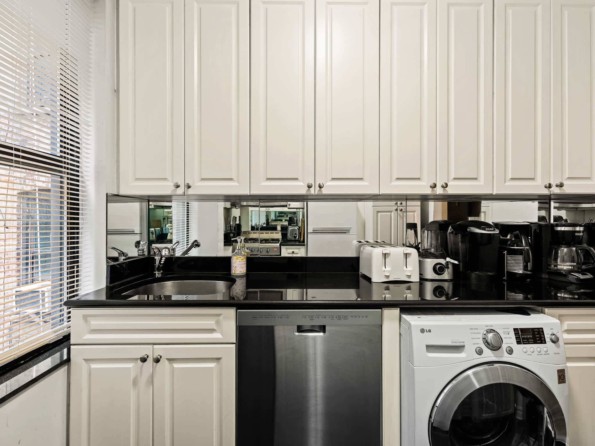 Manhattan Muse | Manhattan Valley | Designer Apartment Near Central Park photo 5