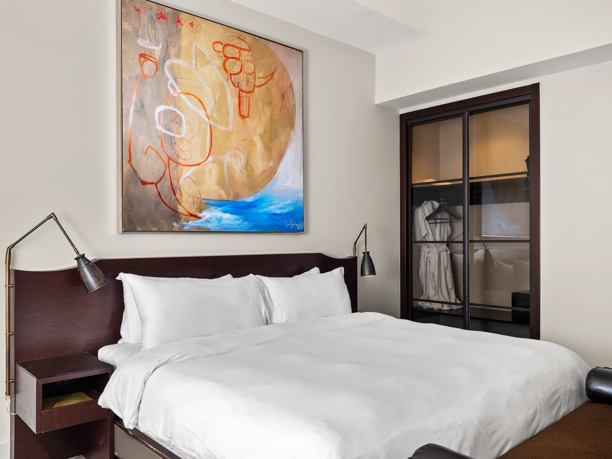 Marmara Place 302 | Kips Bay | Studio with Pool & Gym photo 6