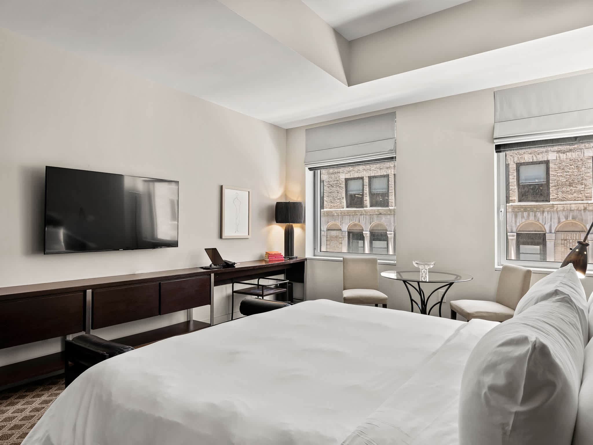Marmara Place 702 | Kips Bay | Studio with Pool & Gym photo 8