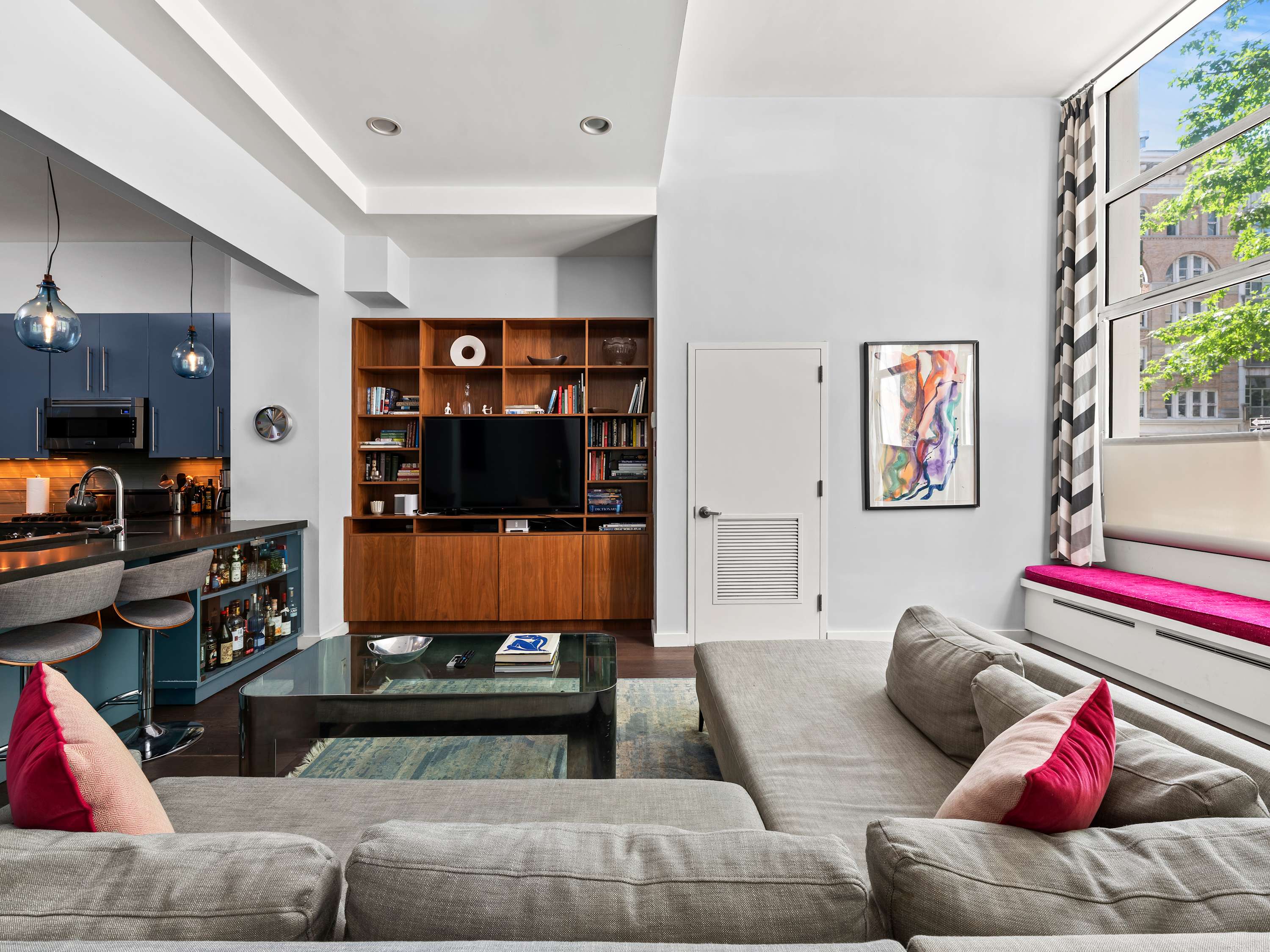 Vestry Place | Tribeca | Spacious Modern Duplex photo 4