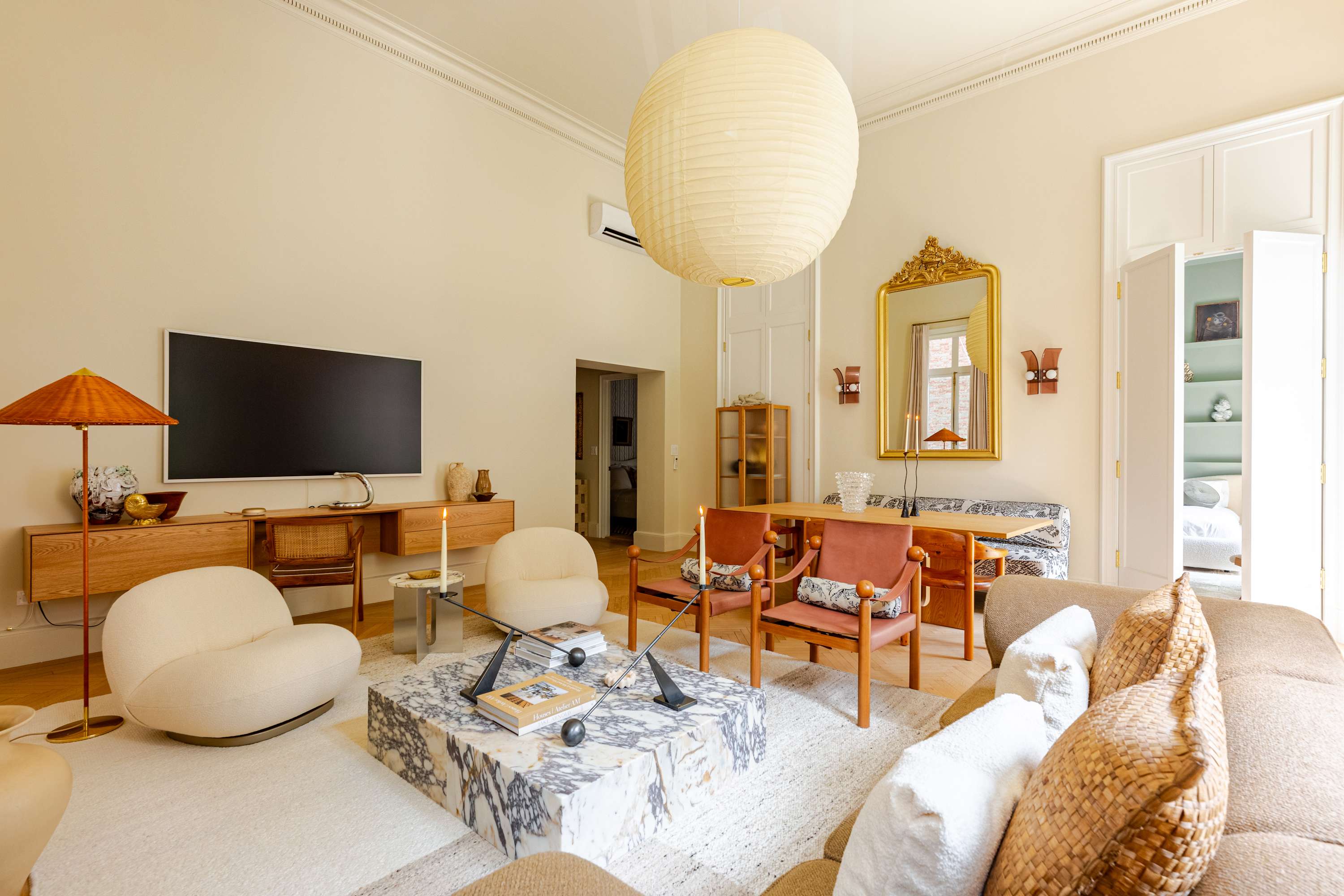 Bliss House Parisian | Upper East Side | Elegant Apartment photo 2
