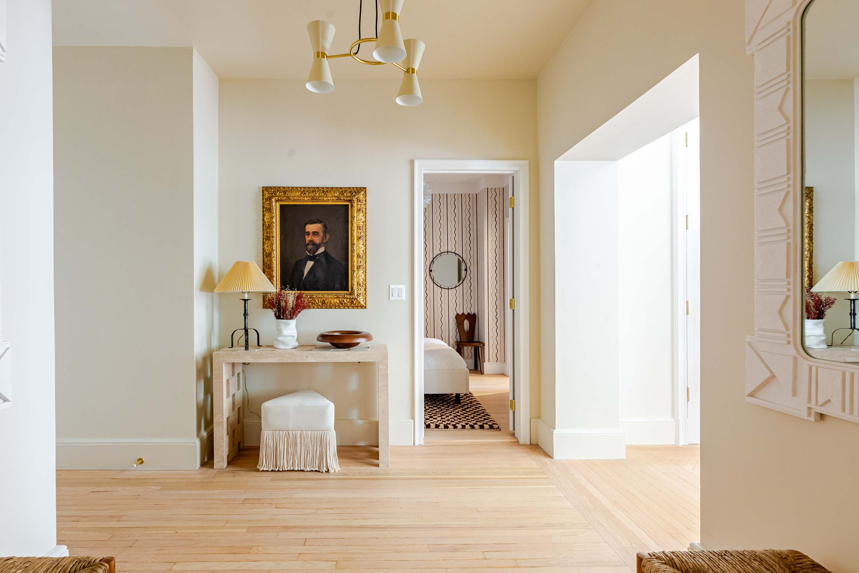 Bliss House Parisian | Upper East Side | Elegant Apartment photo 5
