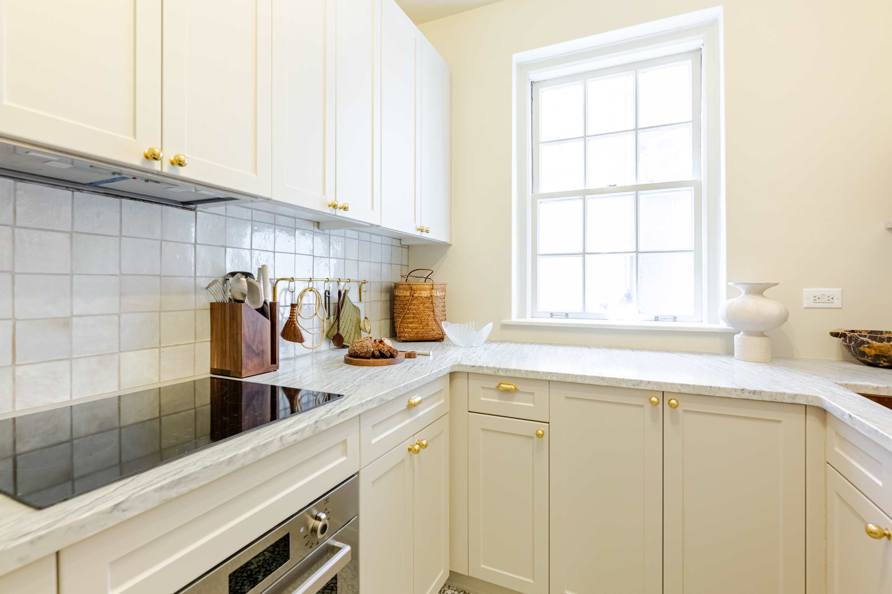 Bliss House Parisian | Upper East Side | Elegant Apartment photo 9