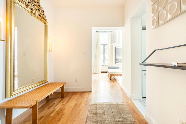 Image of Living space #6