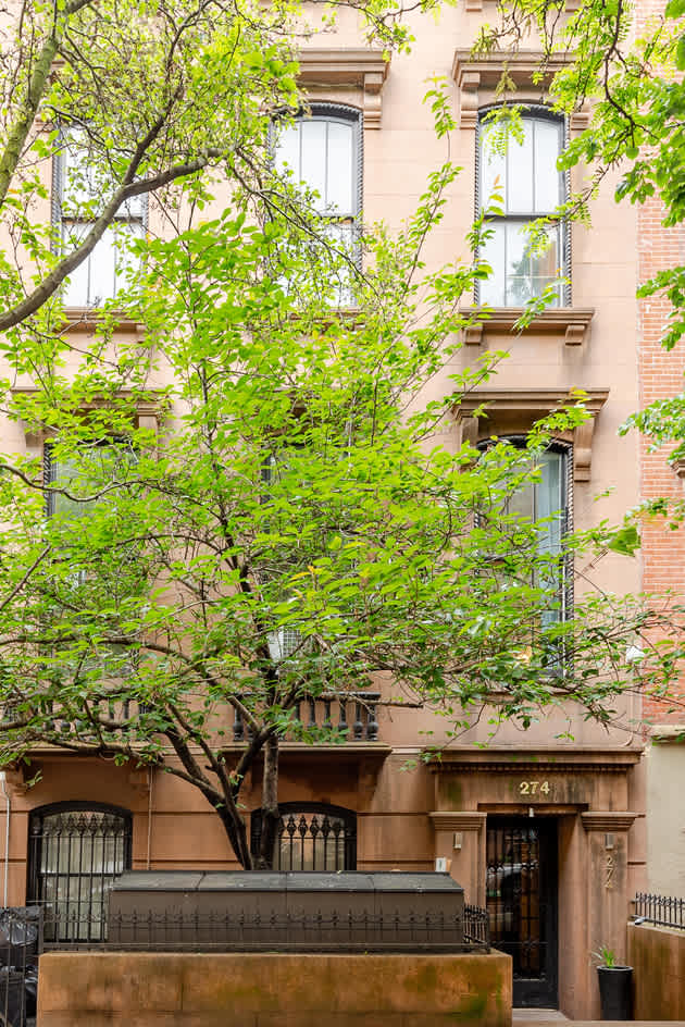 Henry House VIII | Brooklyn Heights | Roomy Apartment photo 3
