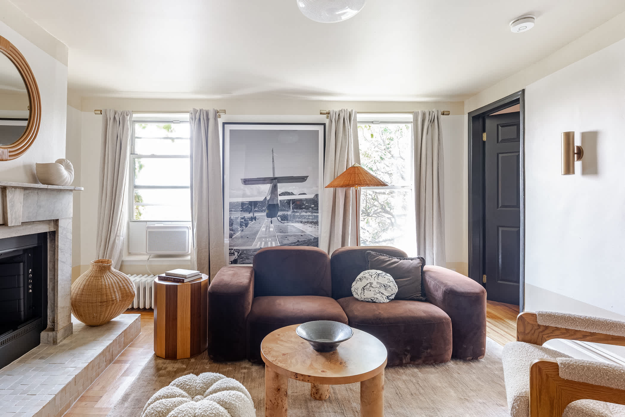Henry House VIII | Brooklyn Heights | Roomy Apartment photo 2