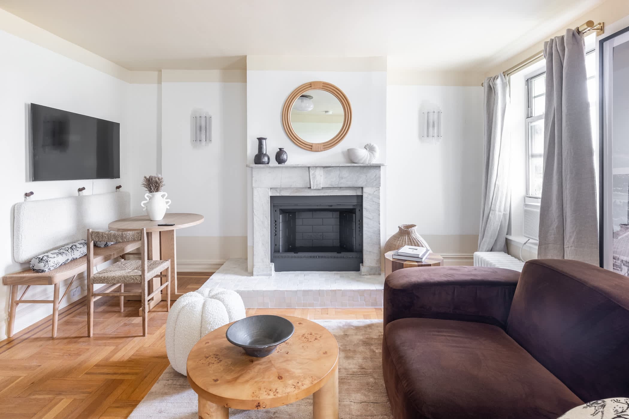 Henry House VIII | Brooklyn Heights | Roomy Apartment photo 4
