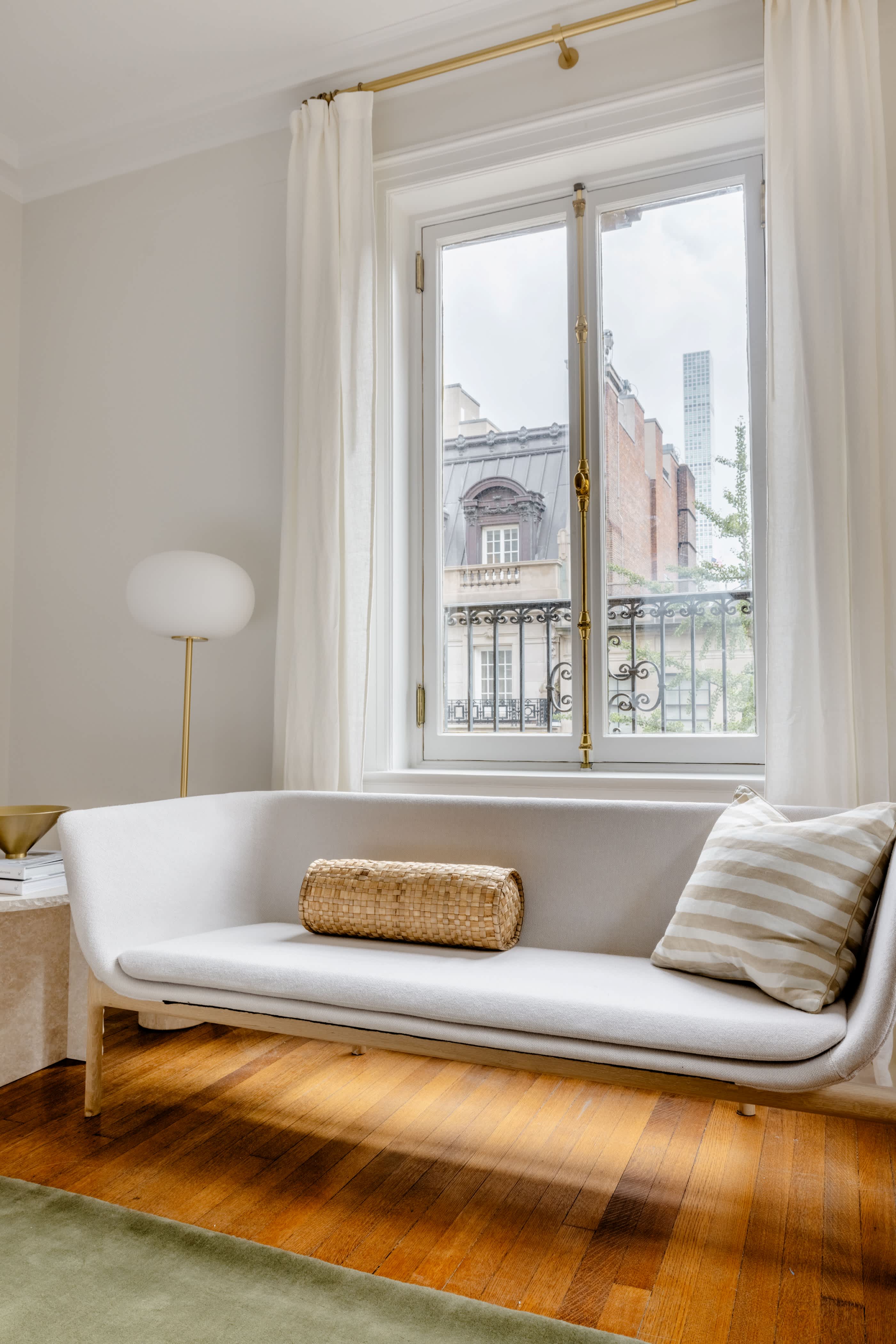 Bliss House Grand IV | Upper East Side | Elegant Apartment photo 16