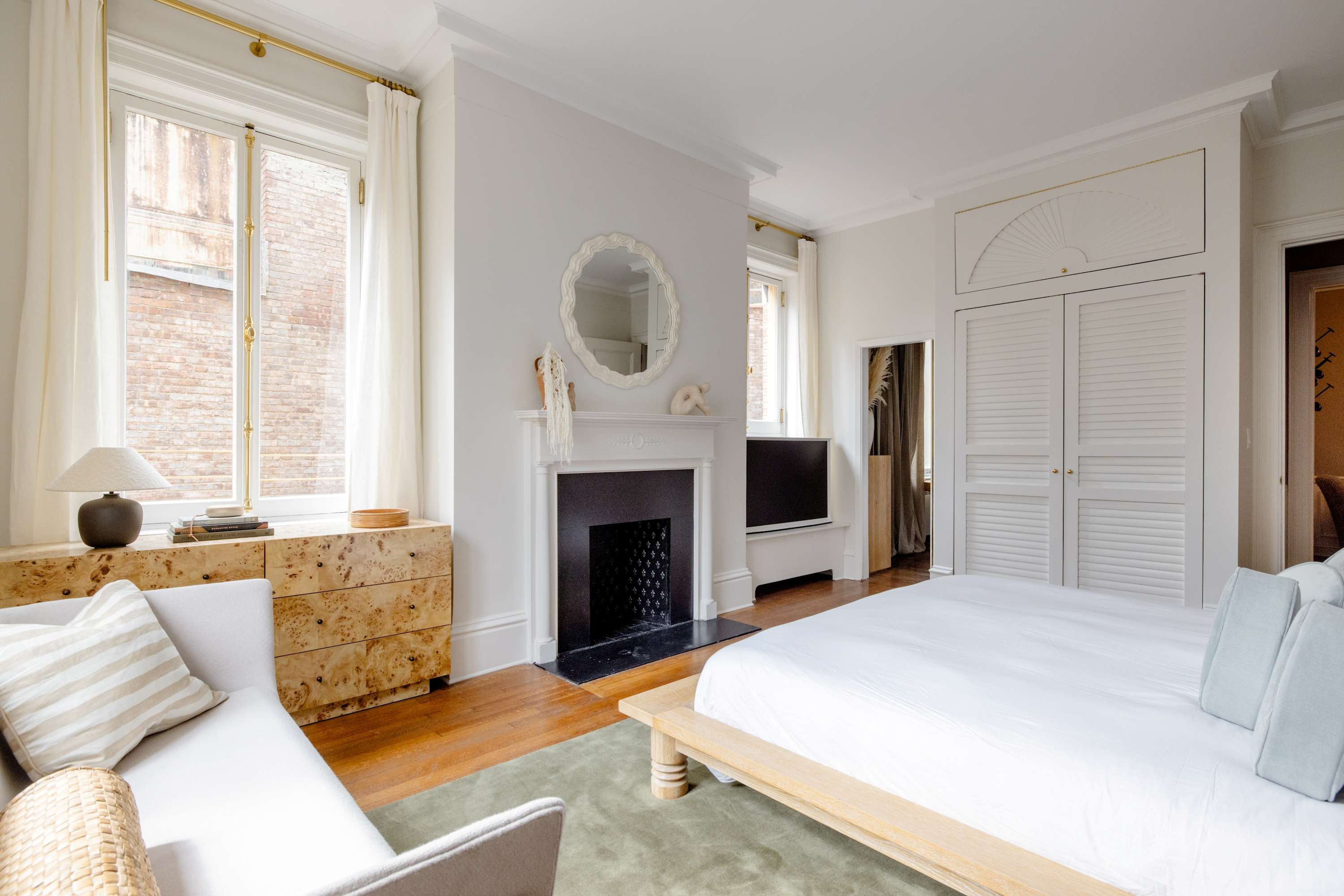 Bliss House Grand IV | Upper East Side | Elegant Apartment photo 15