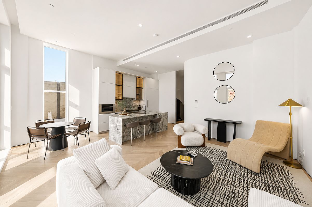 Image of Living space #1