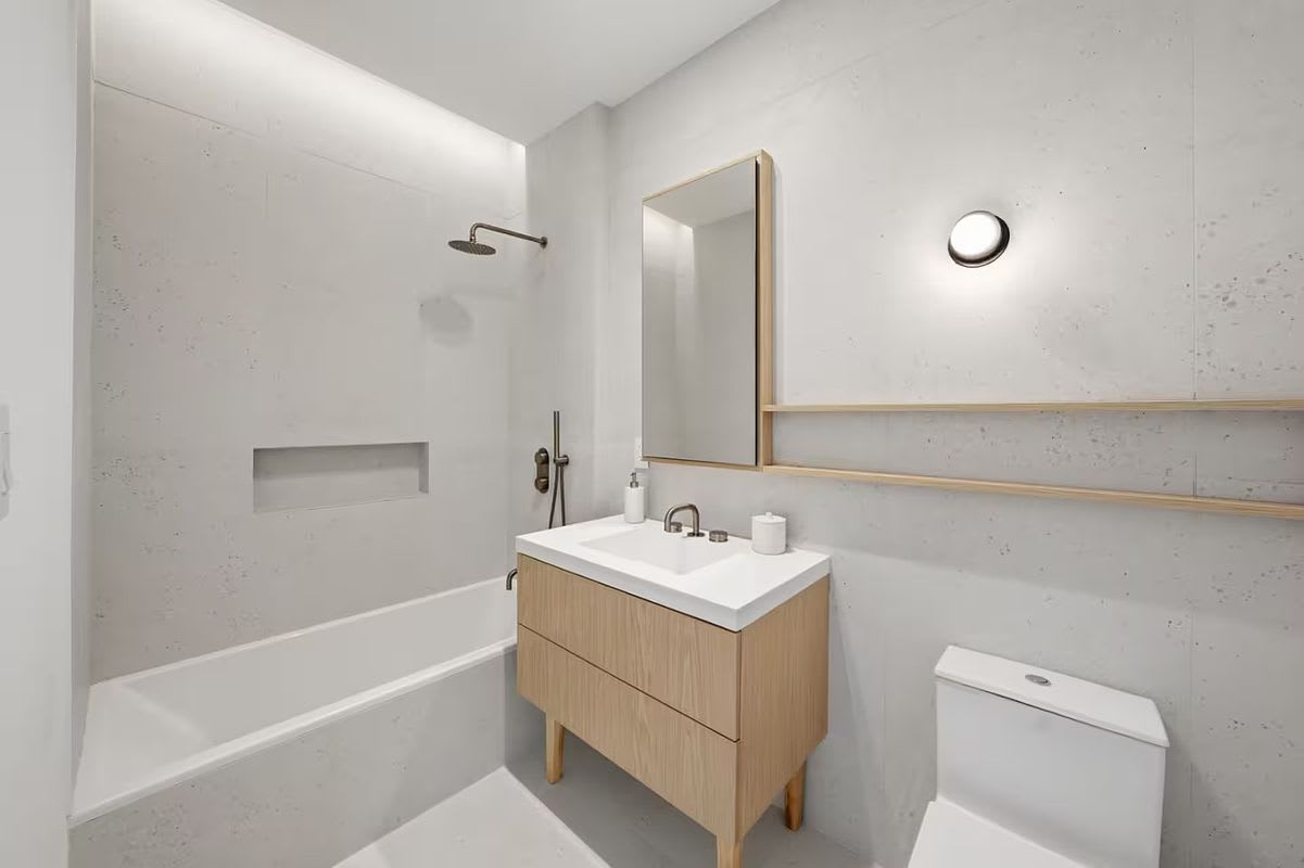 Riverstone PH | Williamsburg | Penthouse with Private Outdoor Spaces photo 13