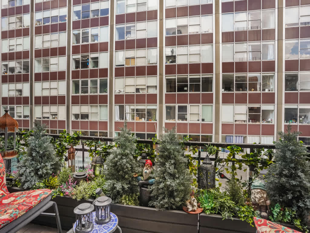 Murray Place | Tribeca | Designer Apartment with Balcony photo 24