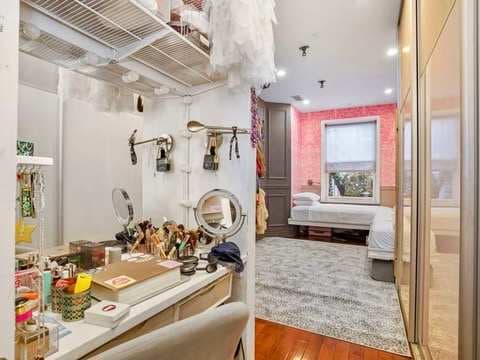 Murray Place | Tribeca | Designer Apartment with Balcony photo 21