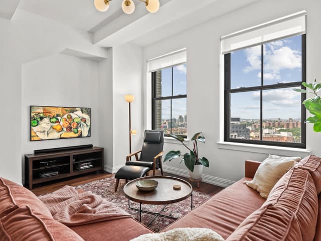 Image of Living space #2