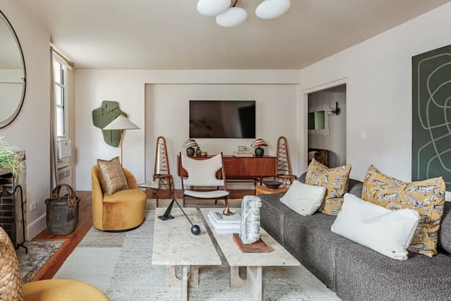 Image of Living space #5