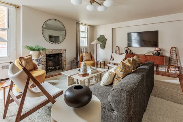 Image of Living space #3