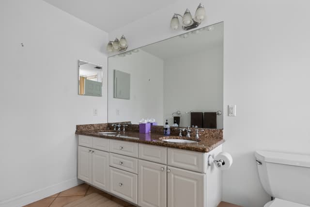 Image of Living space #10