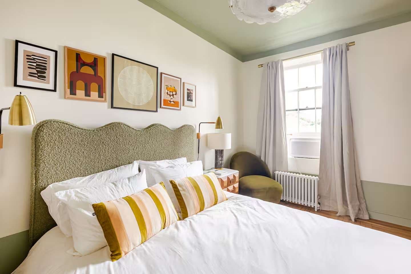 Henry House VII | Brooklyn Heights | Roomy Apartment photo 13