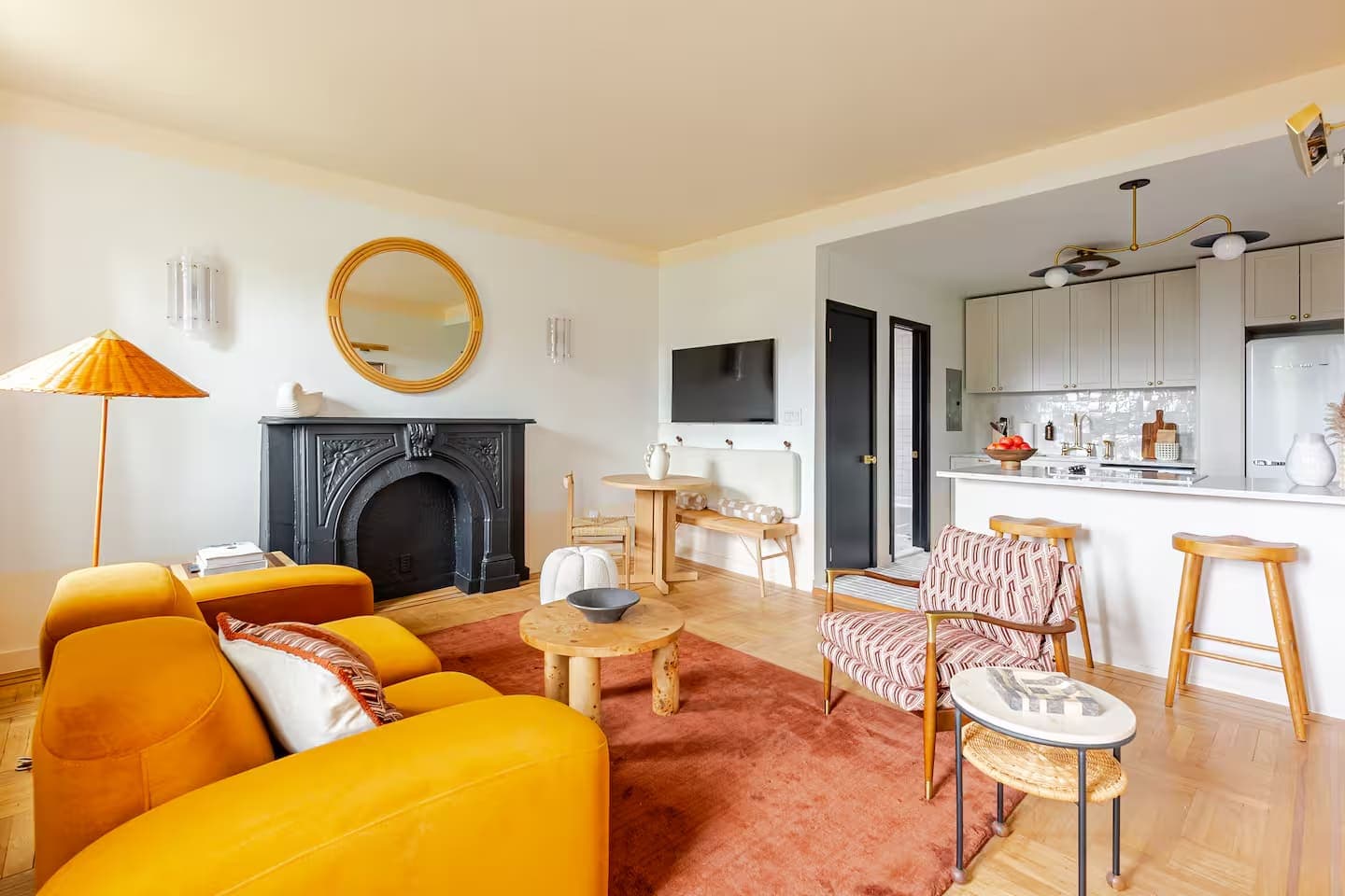 Henry House VII | Brooklyn Heights | Roomy Apartment main photo