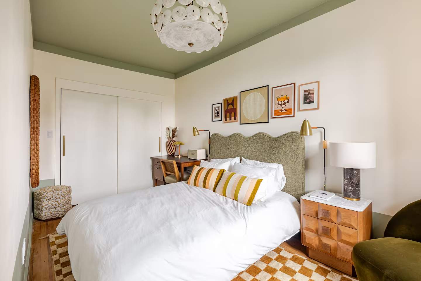 Henry House VII | Brooklyn Heights | Roomy Apartment photo 2