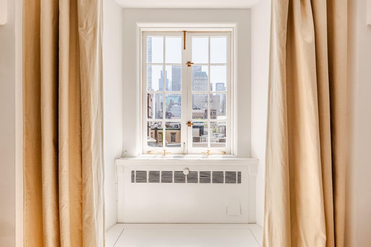 Bliss House Terrace | Upper East Side | 2BR Chic Penthouse photo 28