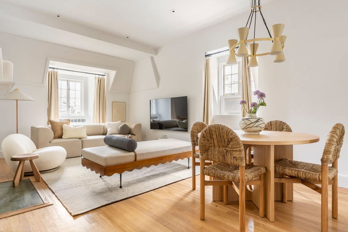 Bliss House Terrace | Upper East Side | 2BR Chic Penthouse photo 17