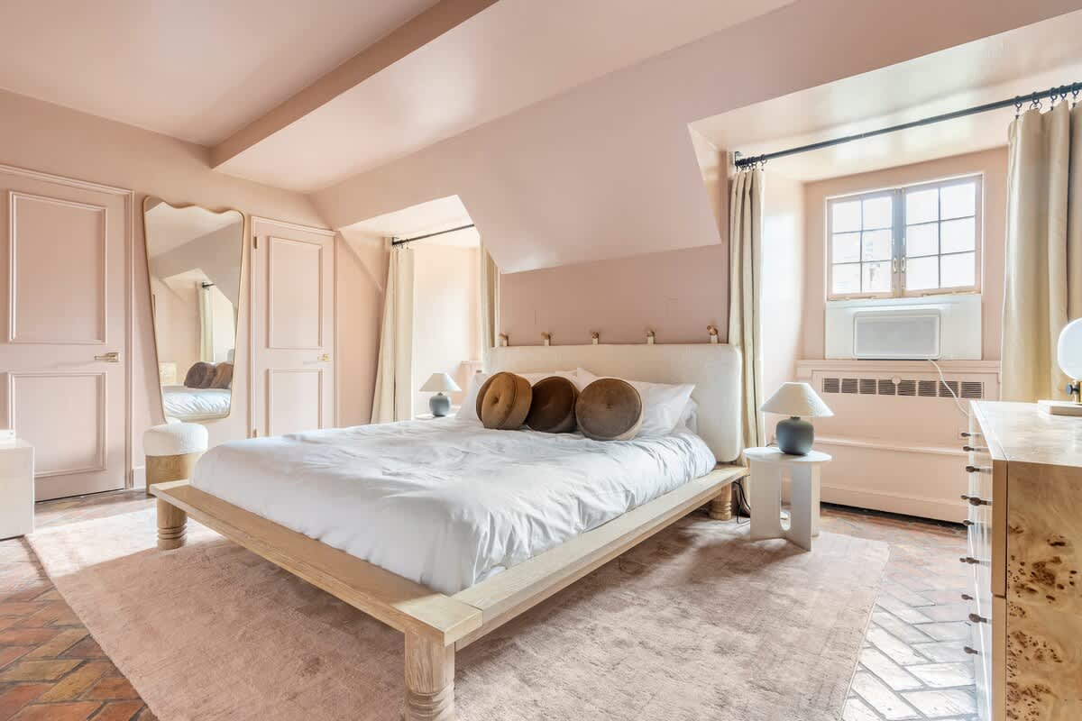 Bliss House Terrace | Upper East Side | 2BR Chic Penthouse photo 39