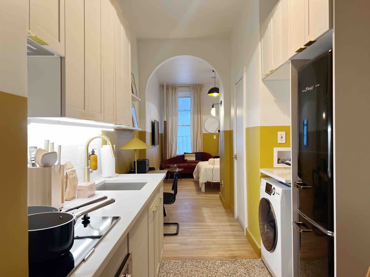 Spring House II | Nolita | Cozy Apartment w/ Private Garden photo 2
