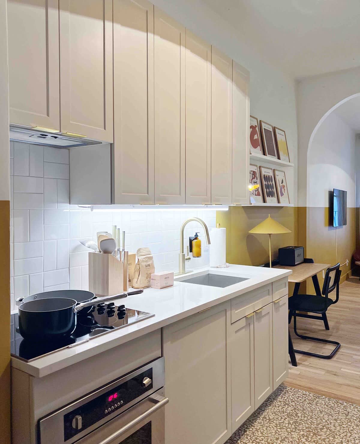 Spring House II | Nolita | Cozy Apartment w/ Private Garden photo 8
