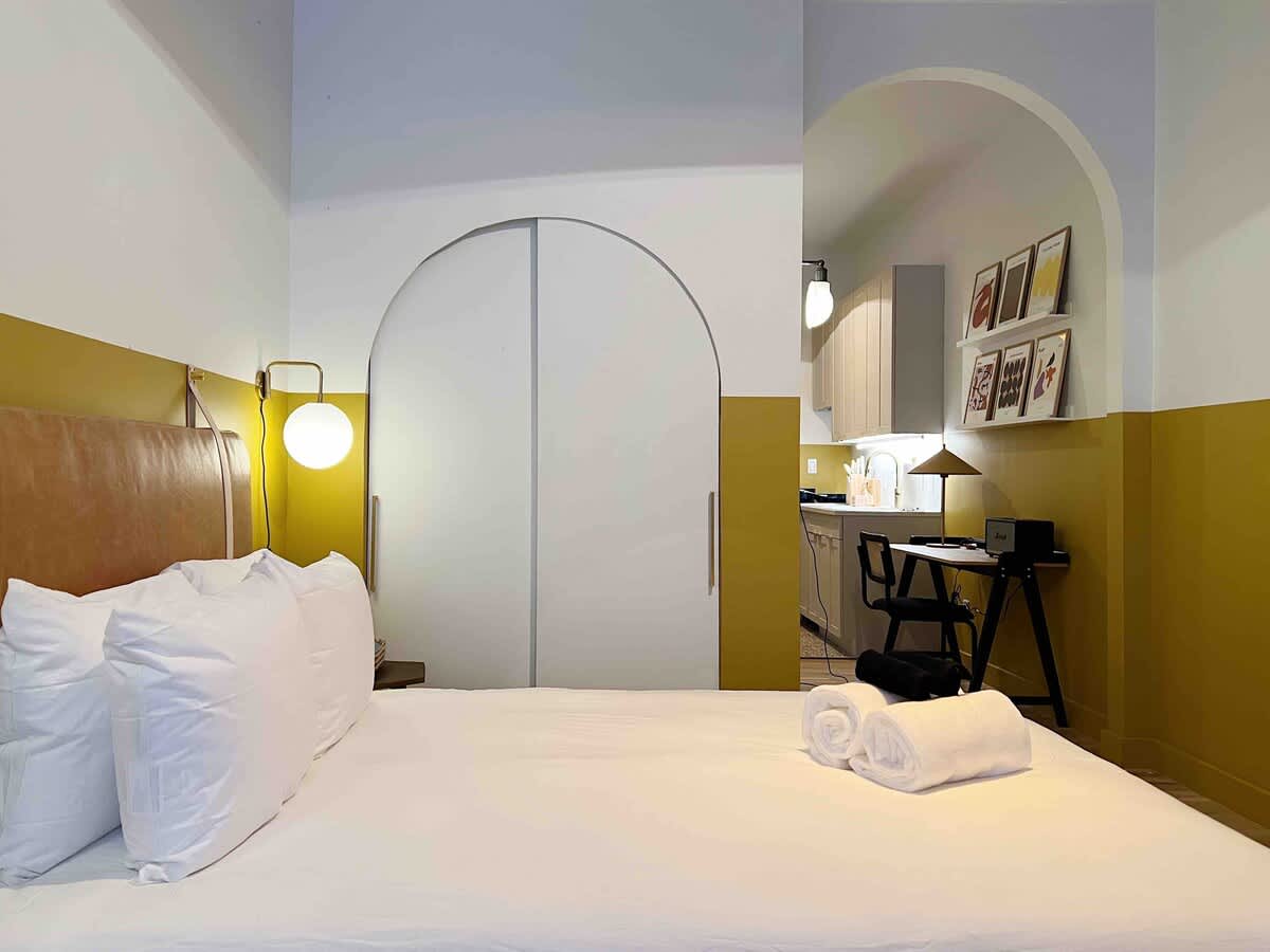 Spring House II | Nolita | Cozy Apartment w/ Private Garden photo 22
