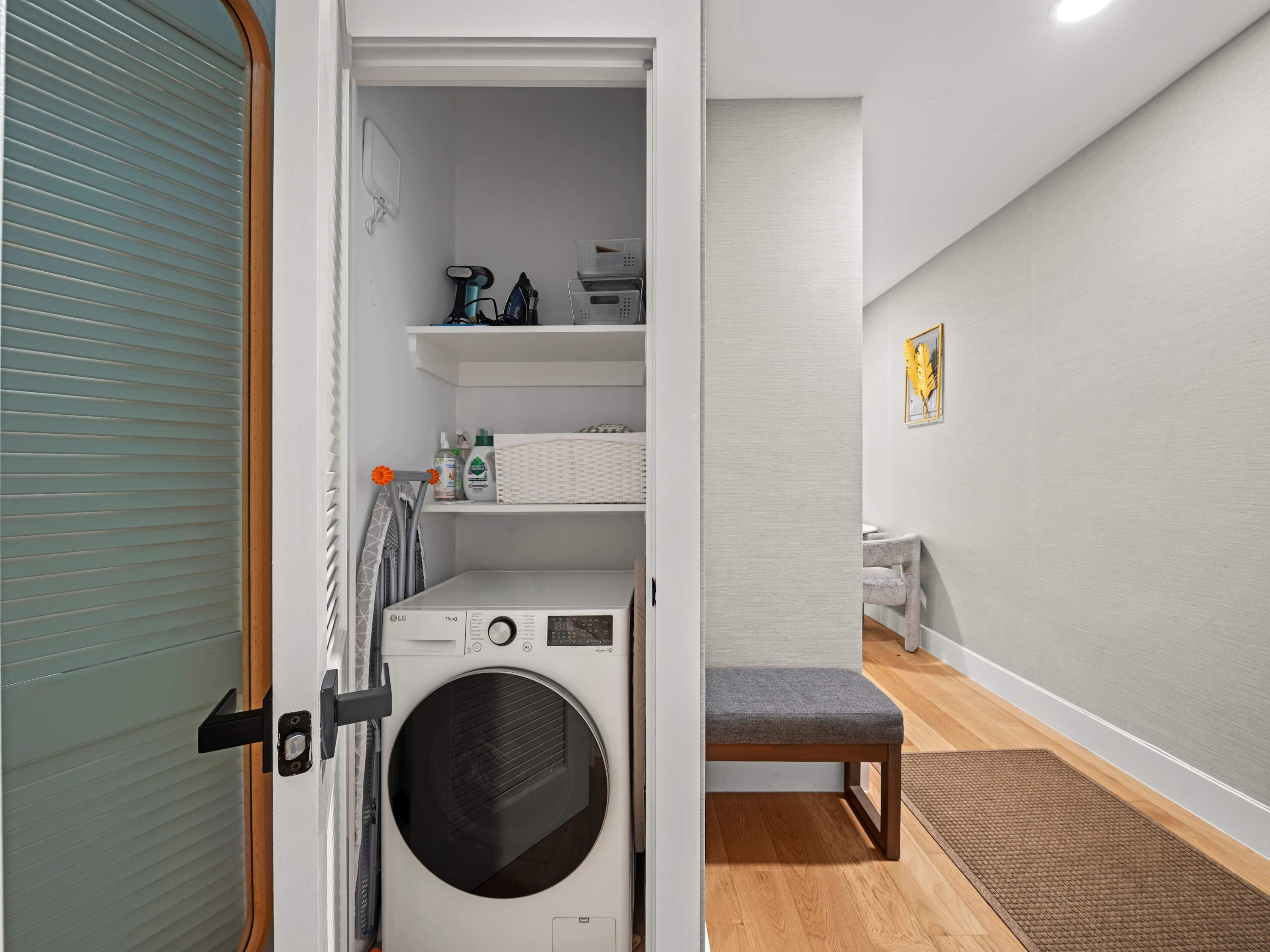 Montwell Place | Upper East Side | Modern Residence photo 5