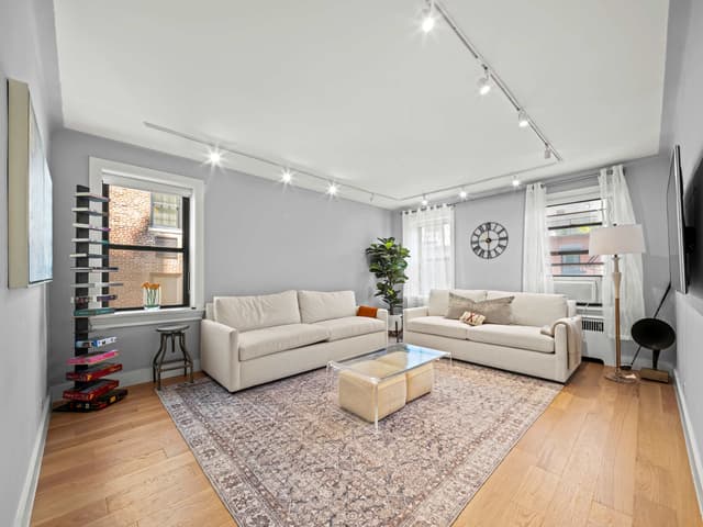 Image of Living space #1