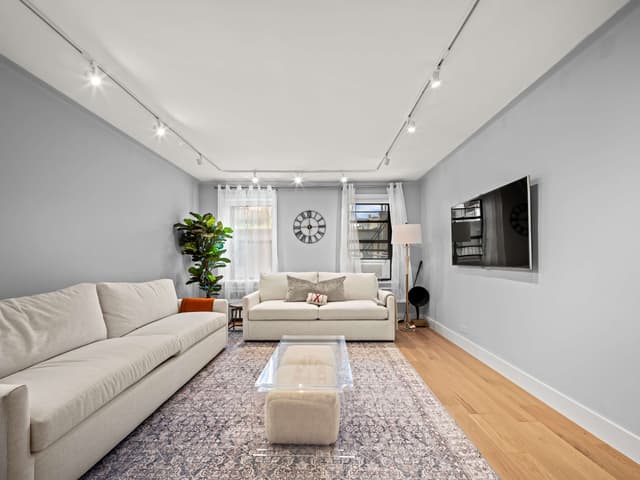 Image of Living space #2