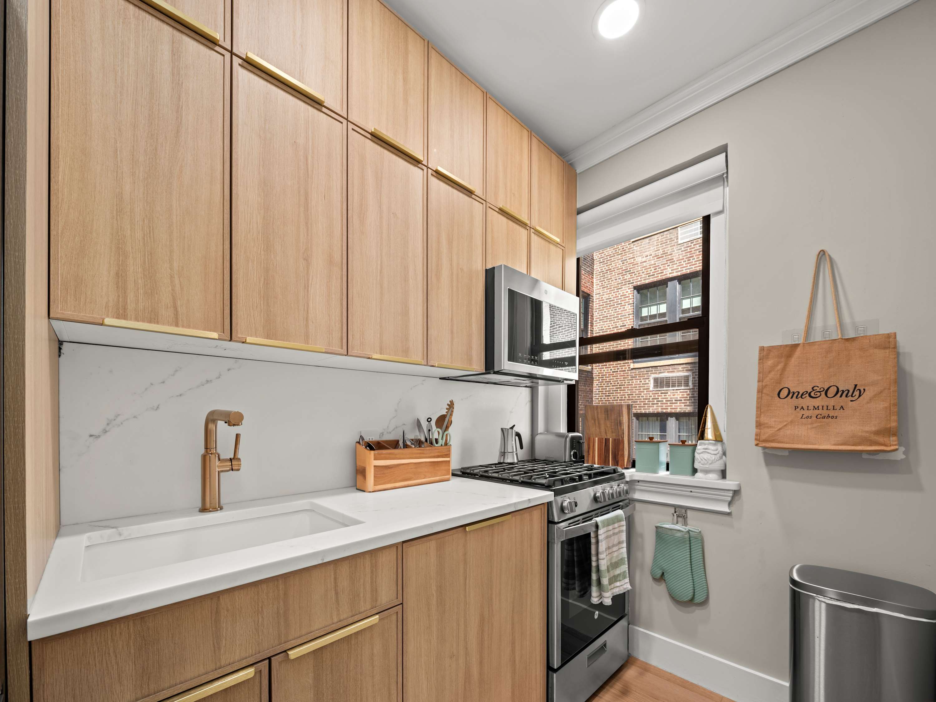 Montwell Place | Upper East Side | Modern Residence photo 4