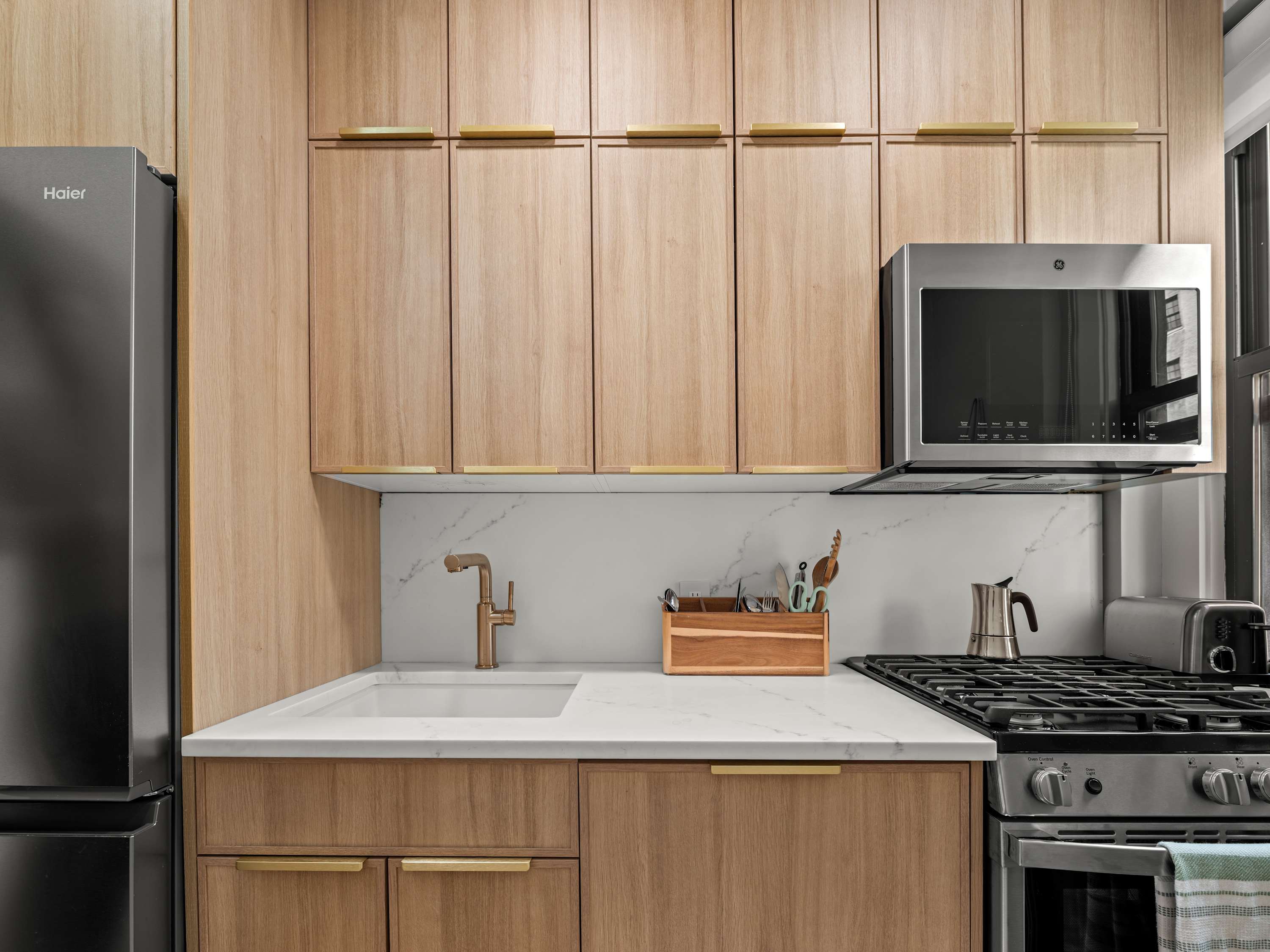 Montwell Place | Upper East Side | Modern Residence photo 9