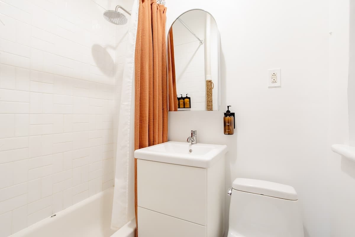 Spring House IV | Nolita | Boutique Apartment photo 19